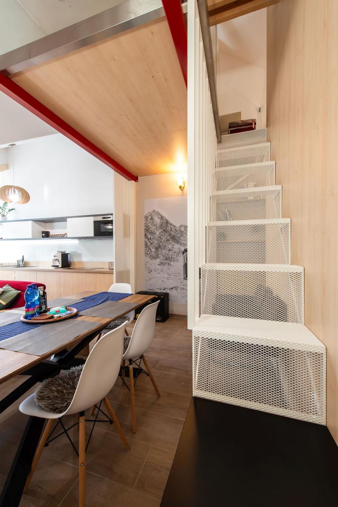 Moderny Apartman Swen S 2 Terasami Татранська Ломниця Екстер'єр фото
